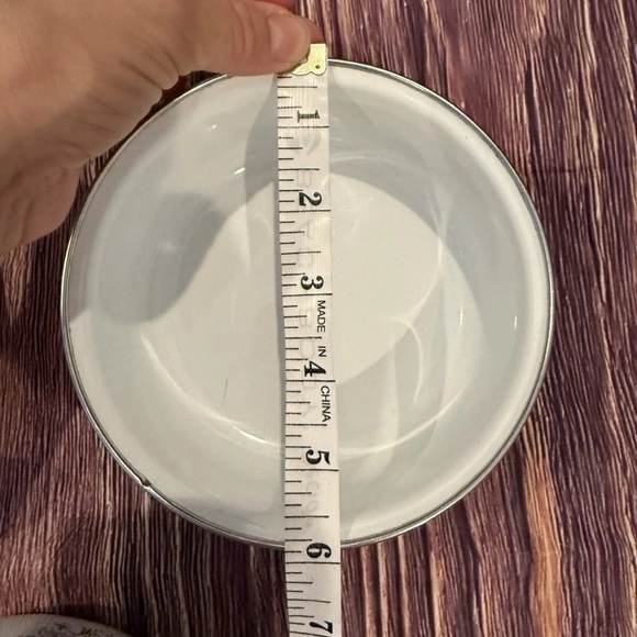 Victoria Silk Flowers Metal Enamel Nesting Bowls Mixing BowL Grandma Cottage VTG - Picture 9 of 11